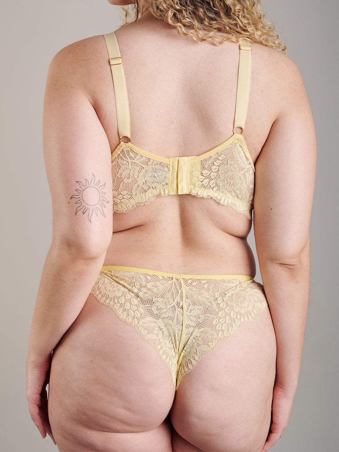 Calcinha Doce Encanto Manteiga