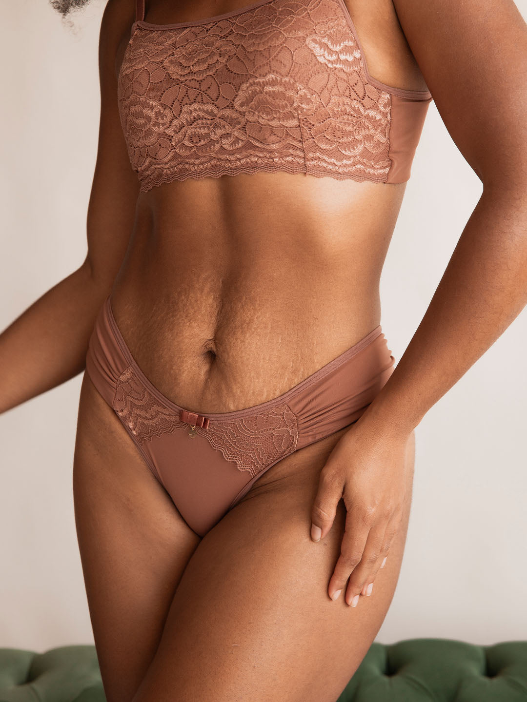 Calcinha Lateral Franzida Biquíni Bronze