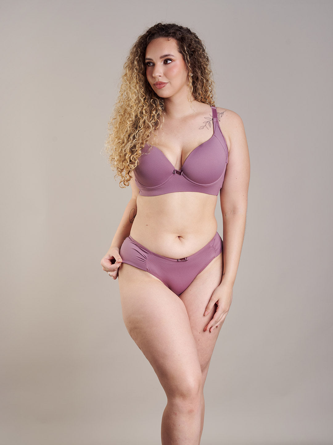 Calcinha Lateral Franzida Biquíni Satin